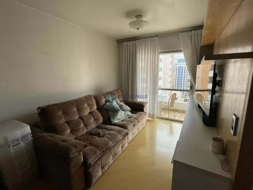 Apartamento à venda com 2 quartos, 75m² - Foto 2