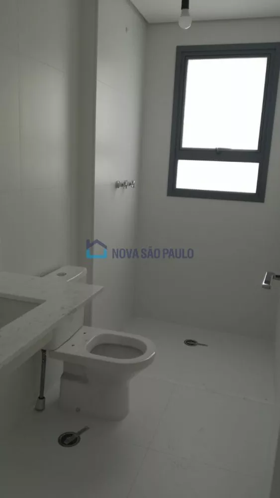 Apartamento para alugar com 3 quartos, 154m² - Foto 7