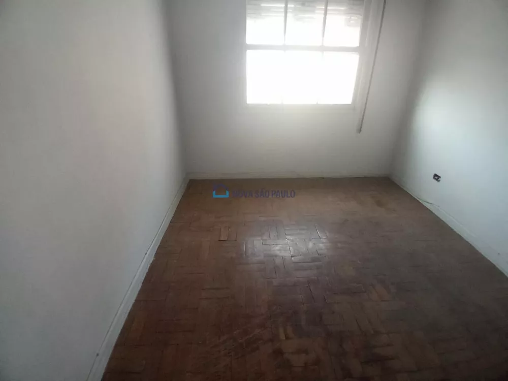 Apartamento à venda com 1 quarto, 42m² - Foto 4