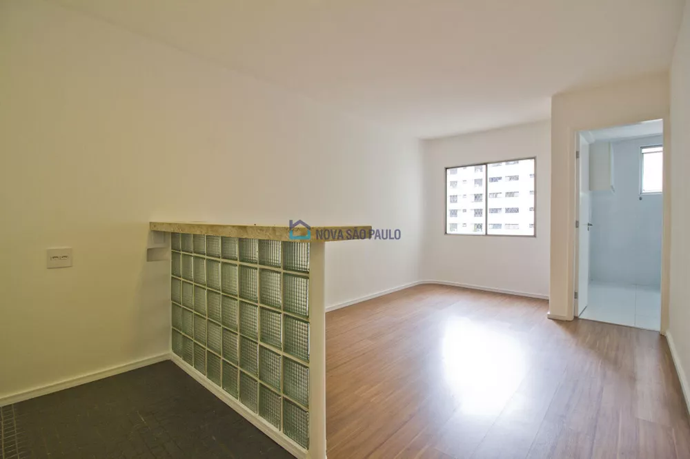 Apartamento à venda com 1 quarto, 46m² - Foto 2