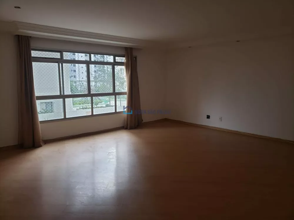 Apartamento à venda com 3 quartos, 163m² - Foto 3