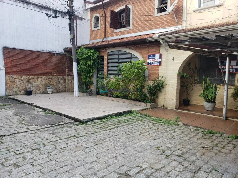 Casa de Vila à venda com 3 quartos, 250m² - Foto 1