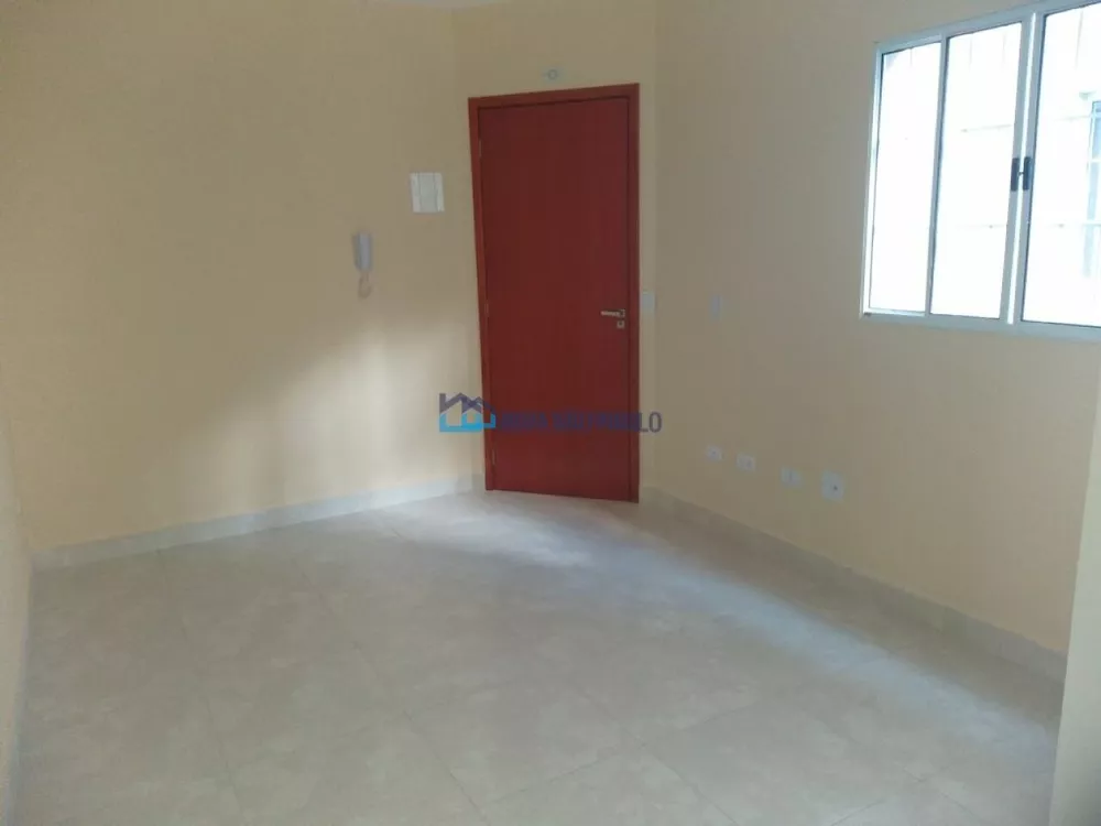 Apartamento para alugar com 2 quartos, 40m² - Foto 6