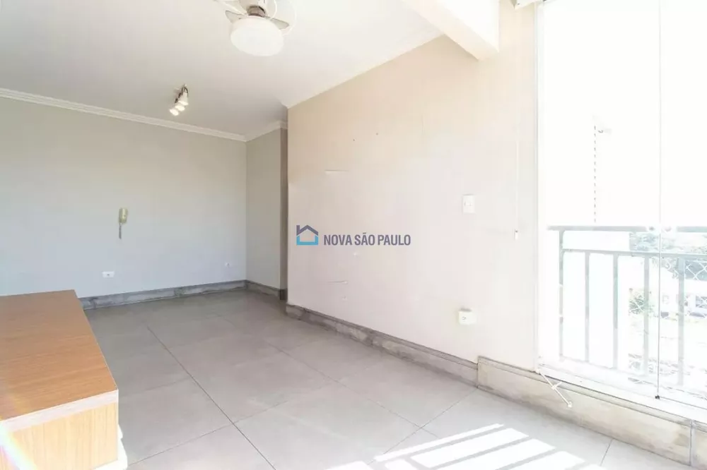 Apartamento à venda com 1 quarto, 42m² - Foto 2