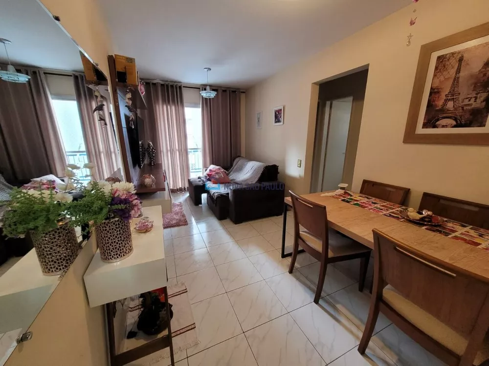 Apartamento à venda com 2 quartos, 55m² - Foto 1