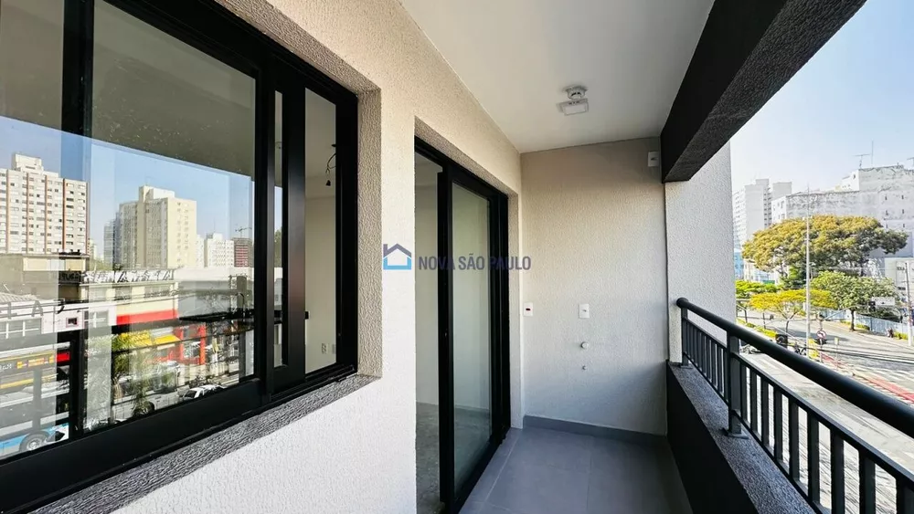 Apartamento à venda com 1 quarto, 27m² - Foto 2