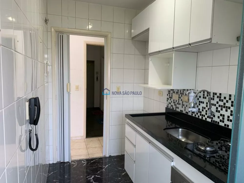 Apartamento à venda com 2 quartos, 50m² - Foto 2