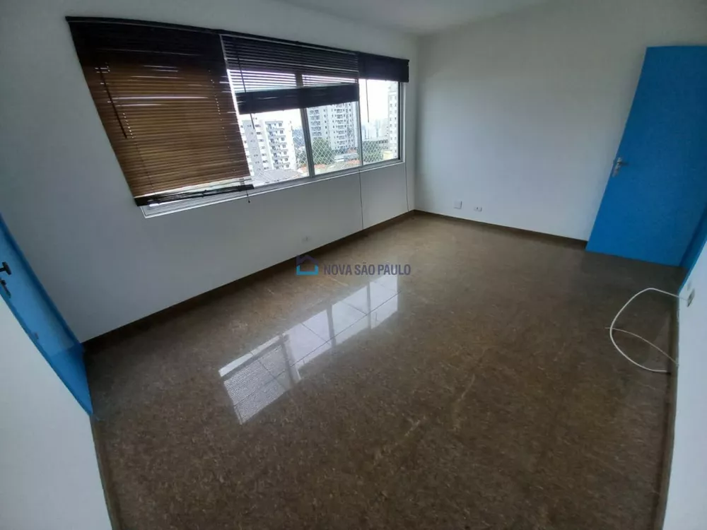 Apartamento para alugar com 2 quartos, 75m² - Foto 1