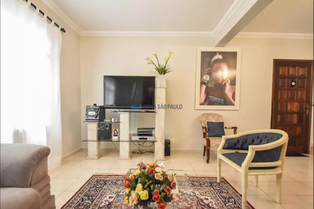 Casa à venda com 4 quartos, 170m² - Foto 4