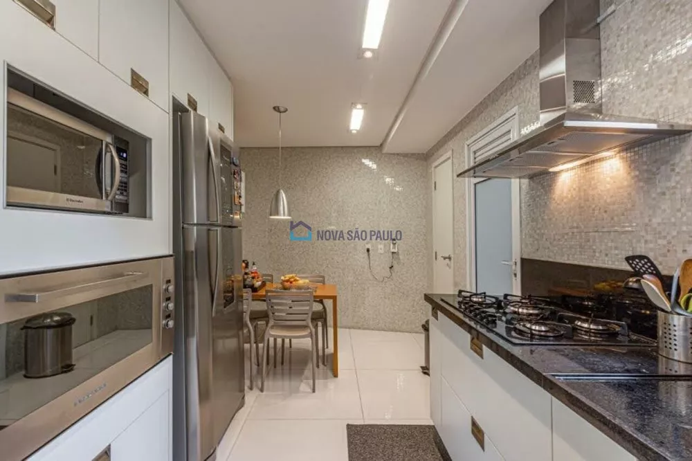 Apartamento à venda com 4 quartos, 239m² - Foto 6