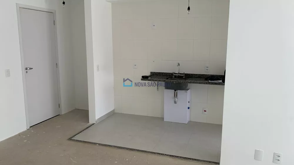 Apartamento à venda com 2 quartos, 80m² - Foto 7