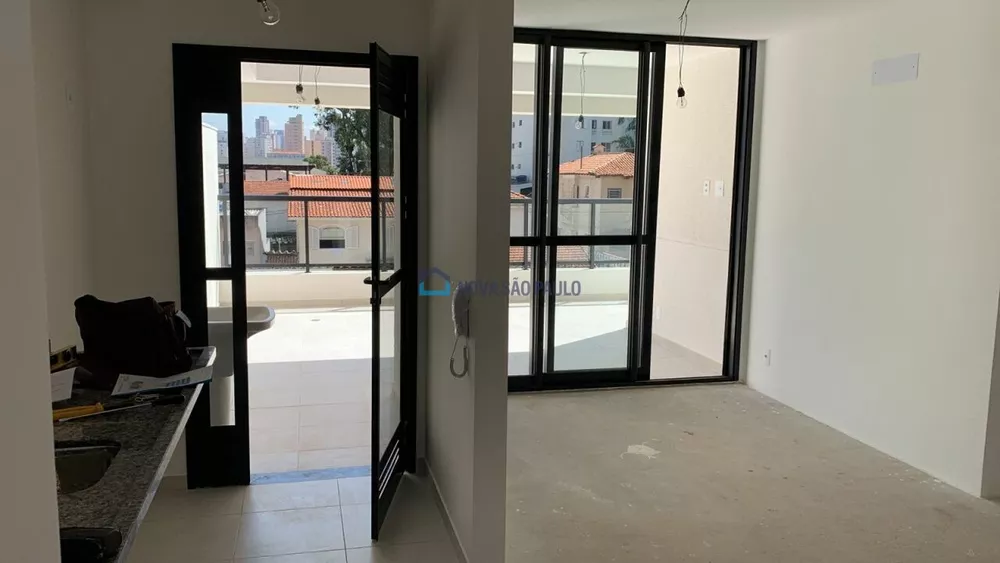 Apartamento à venda com 2 quartos, 80m² - Foto 2