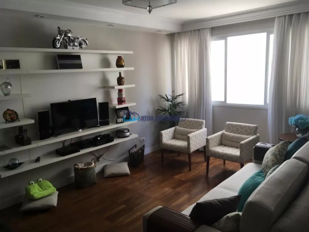 Apartamento à venda com 2 quartos, 130m² - Foto 1