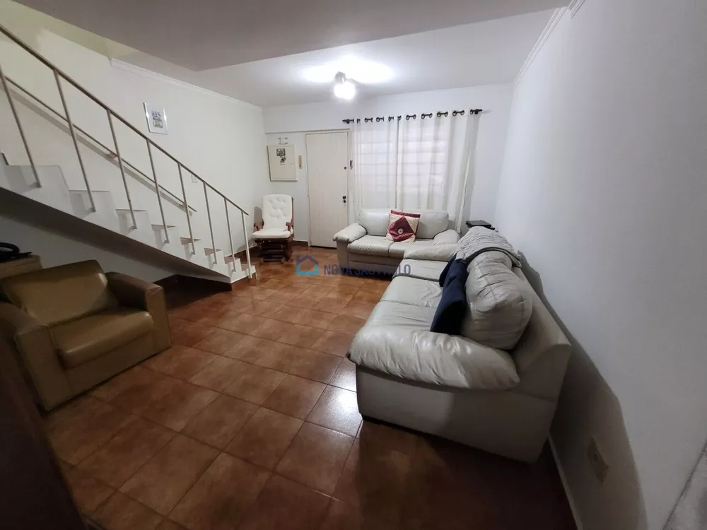 Casa à venda com 2 quartos, 115m² - Foto 4