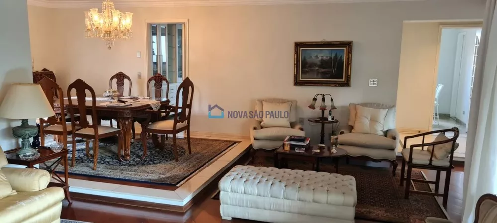 Apartamento para alugar com 3 quartos, 220m² - Foto 2