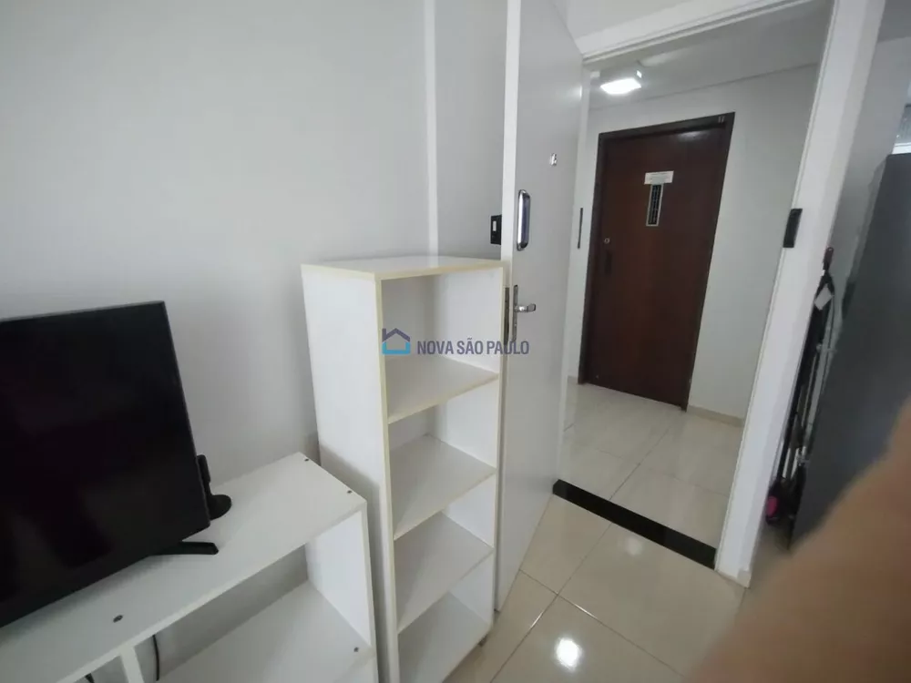 Apartamento à venda com 2 quartos, 80m² - Foto 7