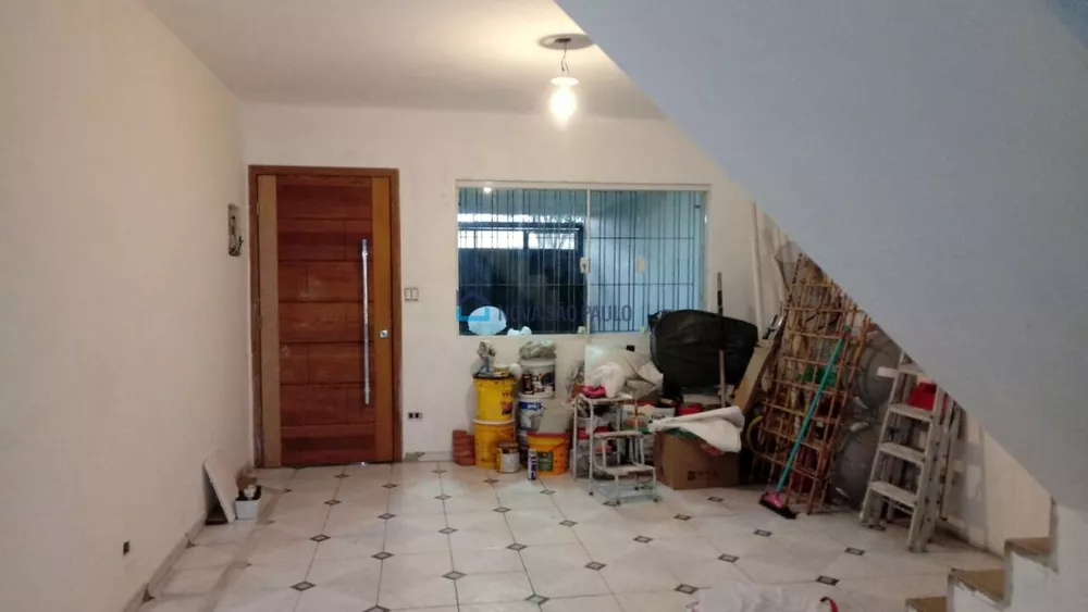 Casa Comercial para alugar com 4 quartos, 237m² - Foto 3