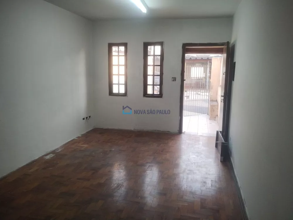 Casa à venda com 2 quartos, 90m² - Foto 2