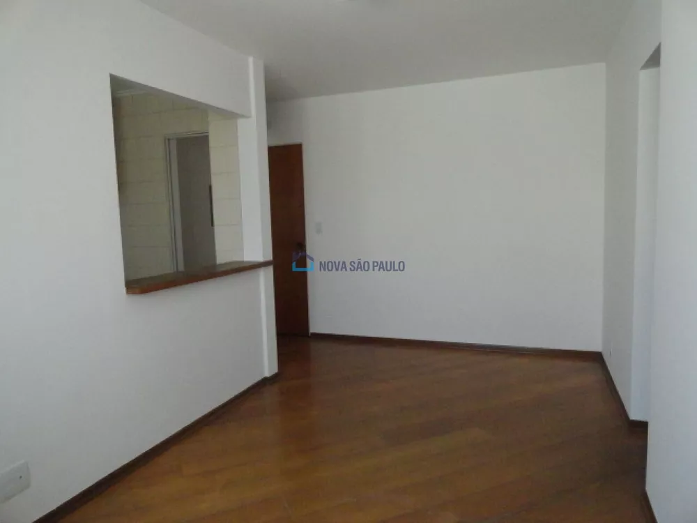 Apartamento à venda com 1 quarto, 41m² - Foto 4