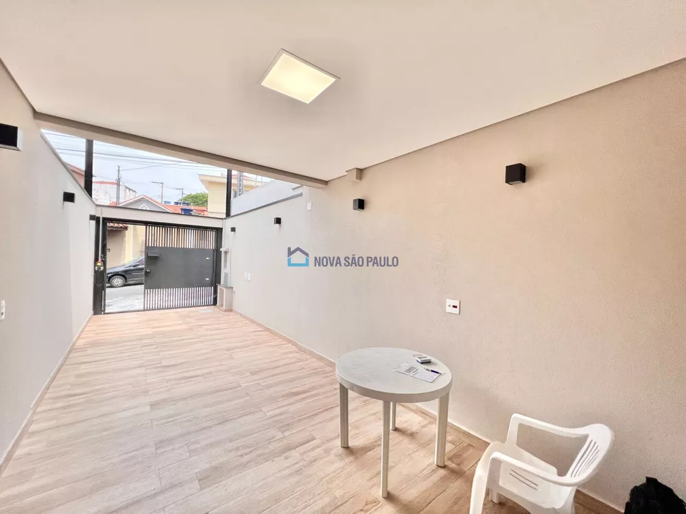 Casa à venda com 3 quartos, 130m² - Foto 2