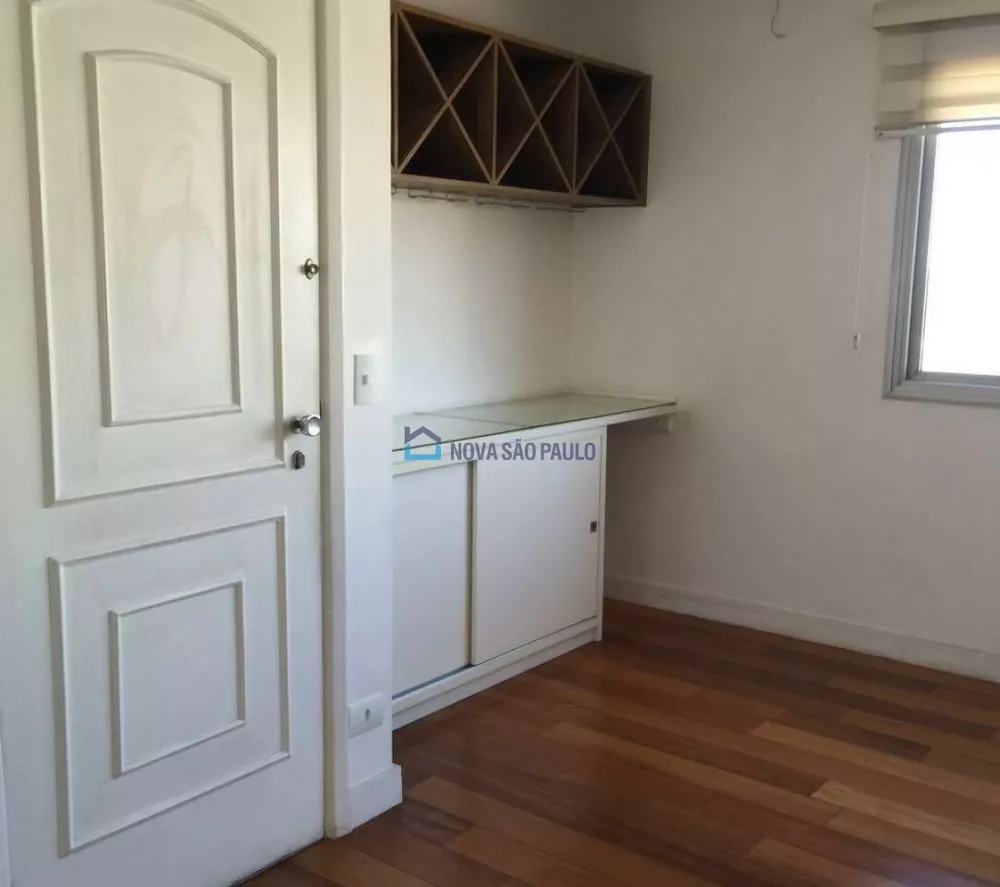 Apartamento à venda com 3 quartos, 95m² - Foto 4