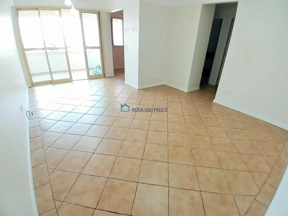 Apartamento à venda com 3 quartos, 78m² - Foto 1