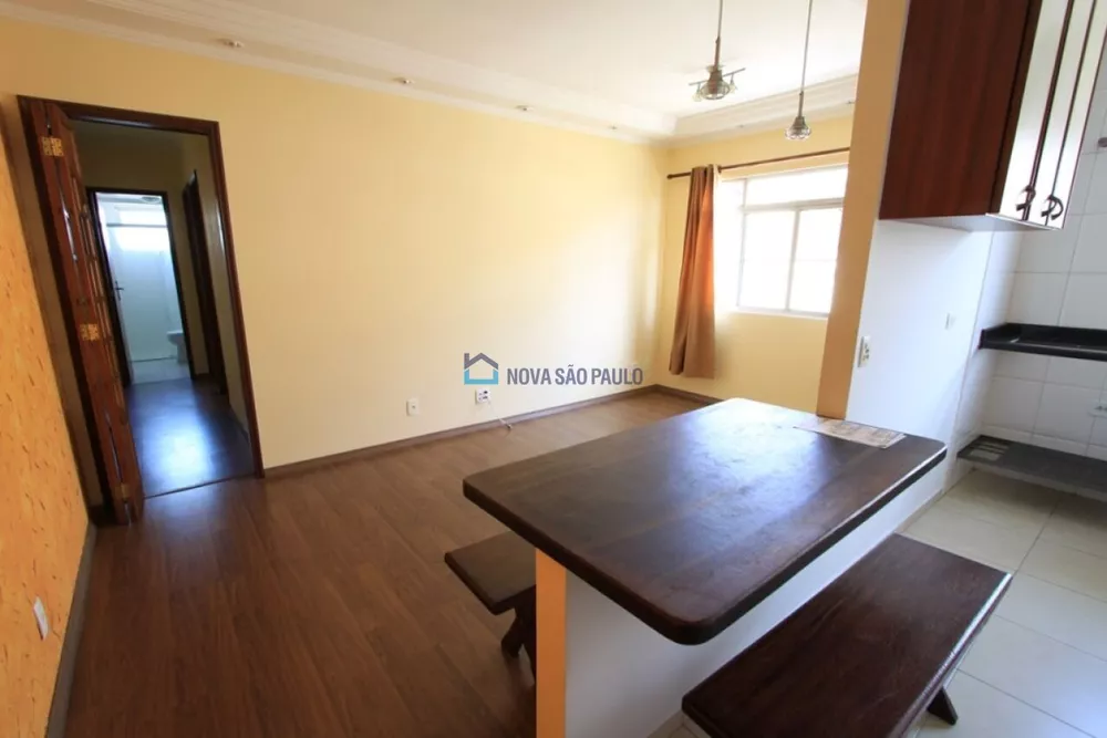 Apartamento à venda com 2 quartos, 60m² - Foto 2