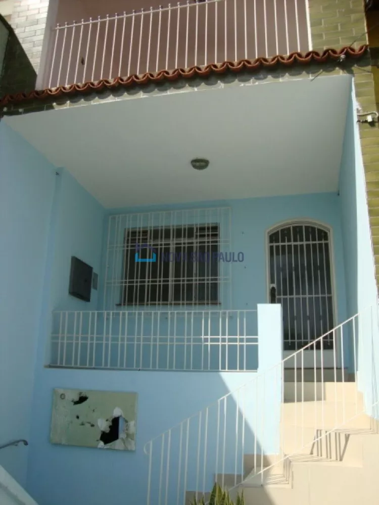 Casa à venda com 2 quartos, 105m² - Foto 2