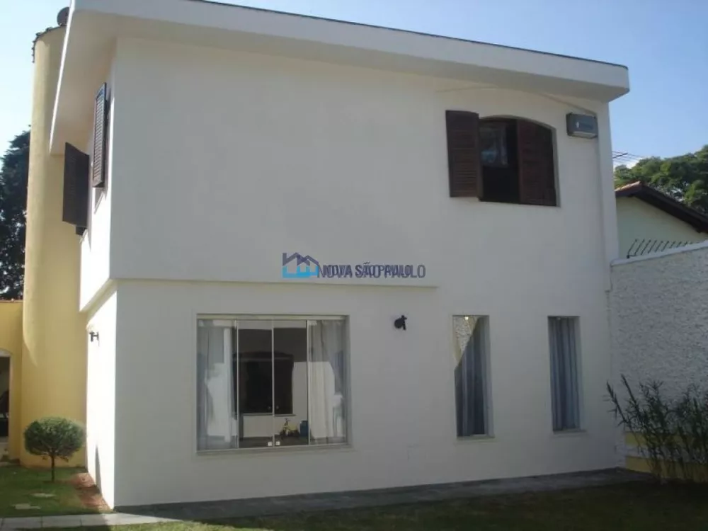 Casa à venda com 4 quartos, 400m² - Foto 2