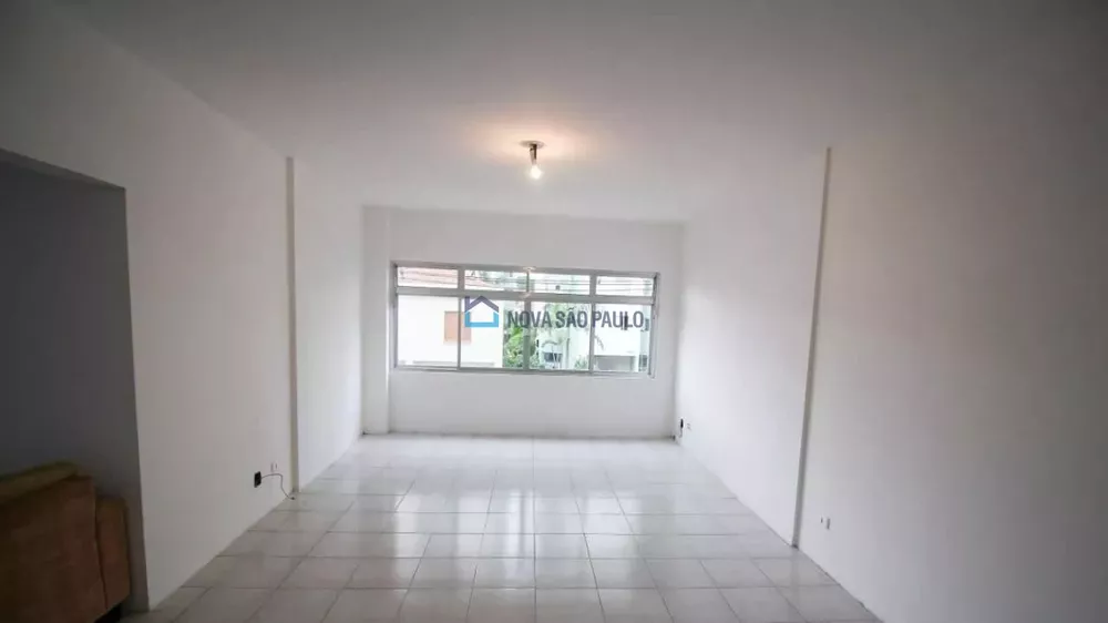 Apartamento à venda com 3 quartos, 120m² - Foto 2