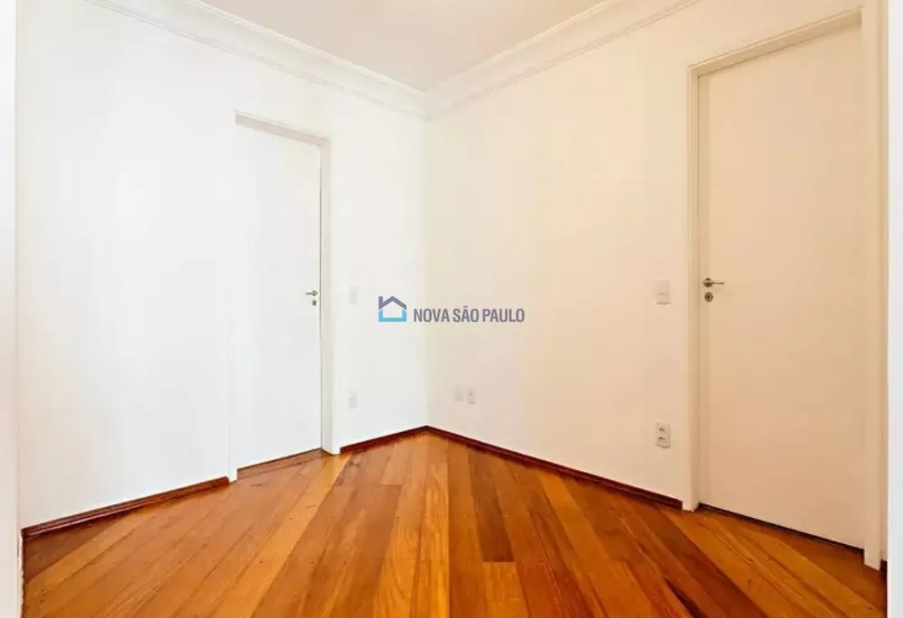 Apartamento à venda com 2 quartos, 75m² - Foto 3