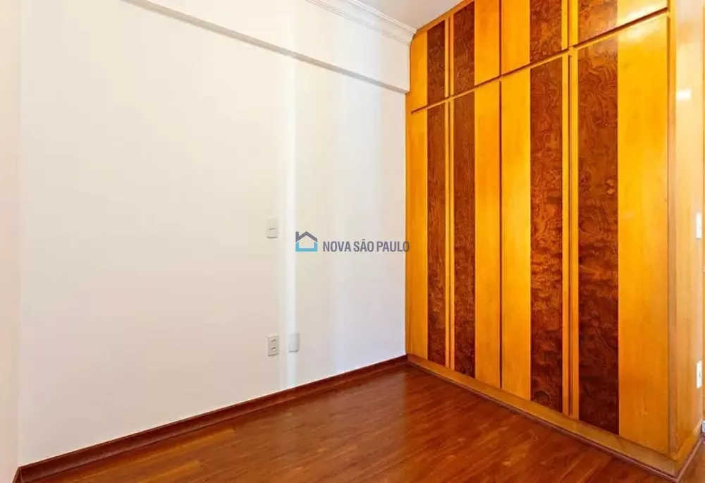 Apartamento à venda com 2 quartos, 75m² - Foto 4