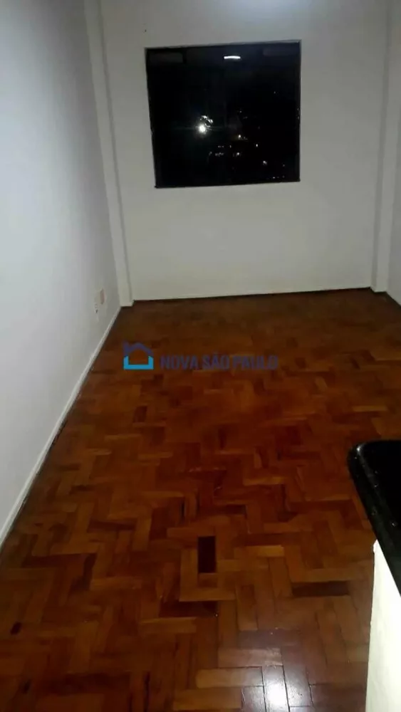 Apartamento para alugar com 1 quarto, 47m² - Foto 2