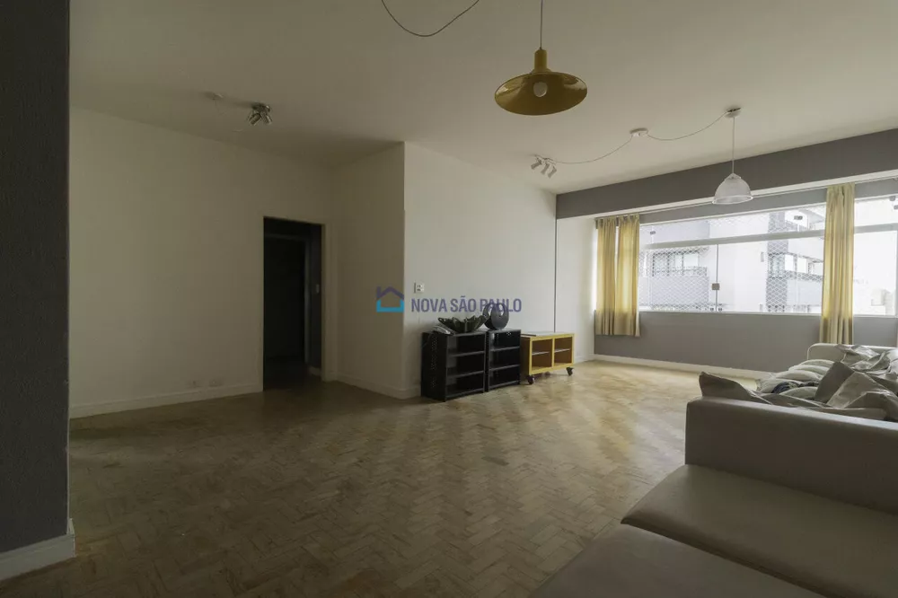 Apartamento à venda com 2 quartos, 112m² - Foto 1