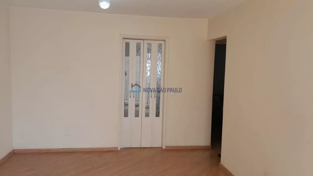 Apartamento à venda com 2 quartos, 63m² - Foto 4