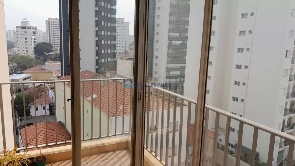 Apartamento à venda com 2 quartos, 63m² - Foto 3