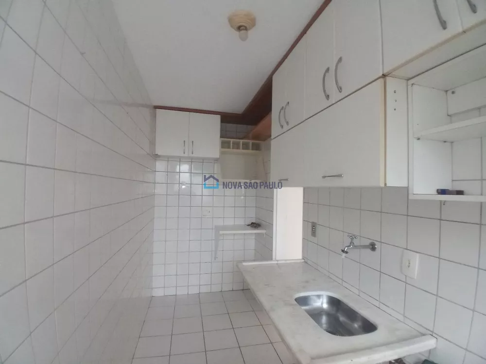 Apartamento à venda com 2 quartos, 50m² - Foto 2