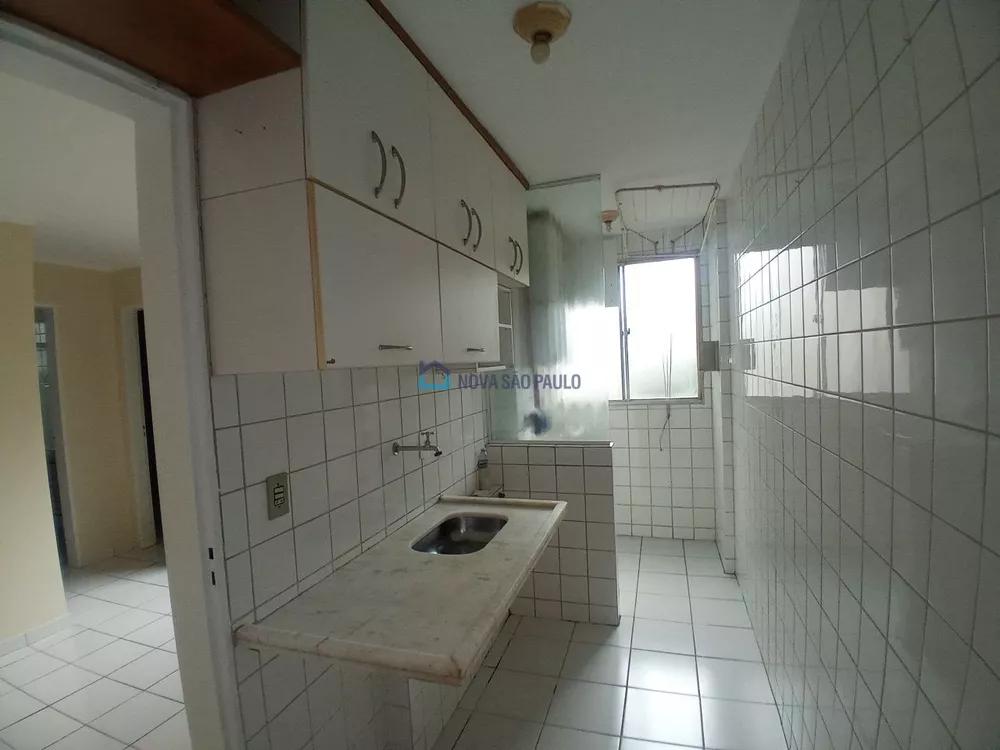 Apartamento à venda com 2 quartos, 50m² - Foto 3