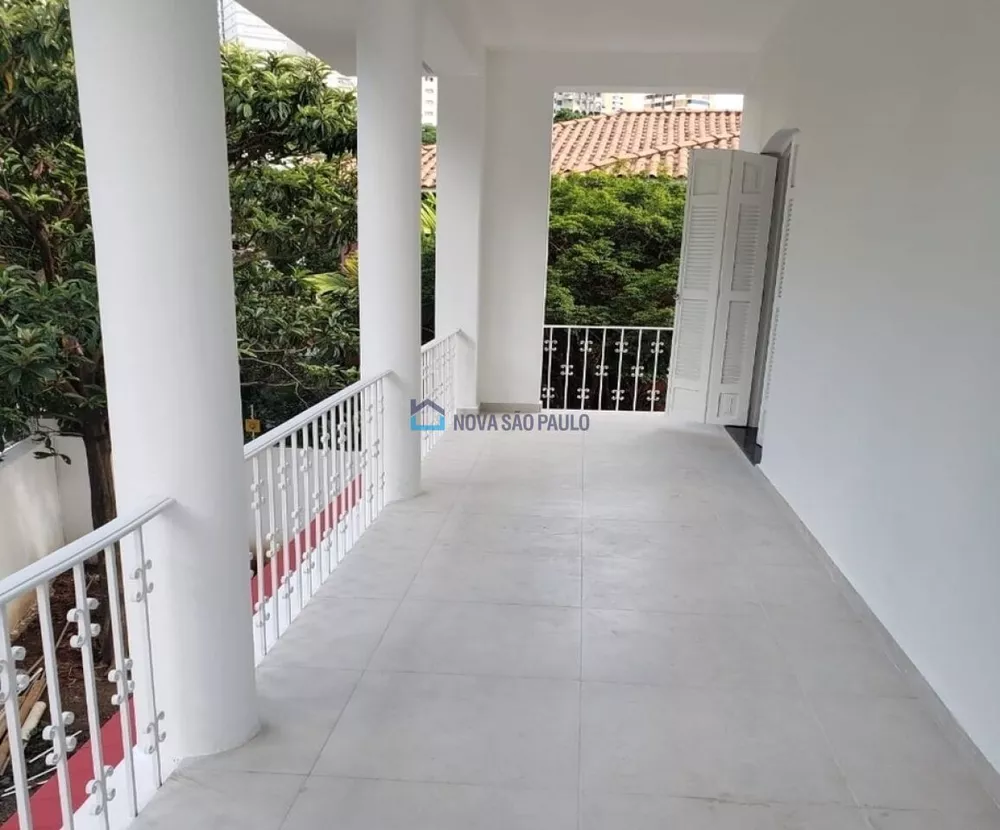 Casa Comercial à venda com 7 quartos, 450m² - Foto 4