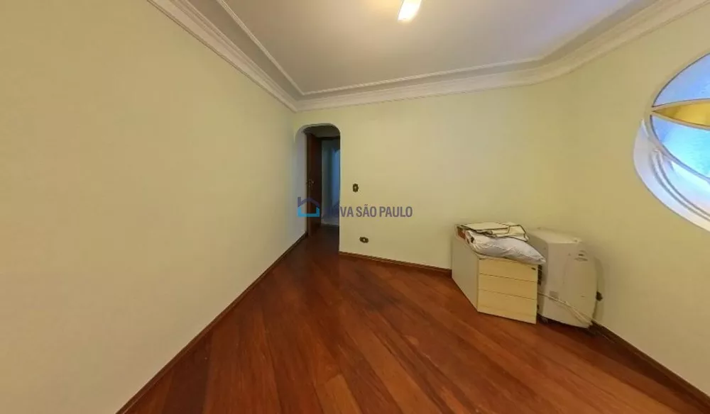 Casa à venda com 3 quartos, 168m² - Foto 2