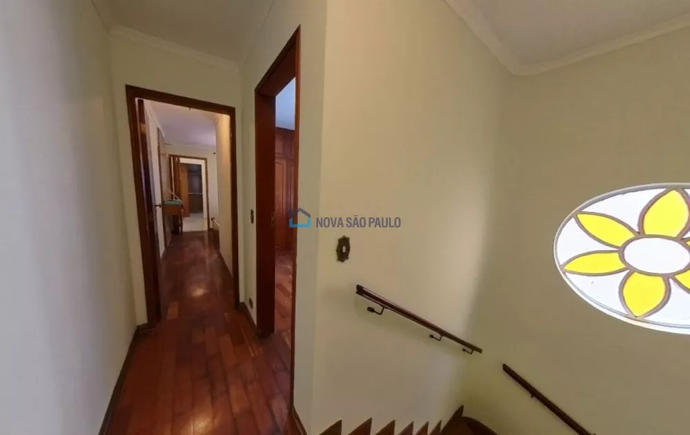 Casa à venda com 3 quartos, 168m² - Foto 3