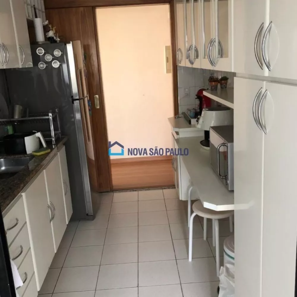 Apartamento à venda com 3 quartos, 90m² - Foto 4