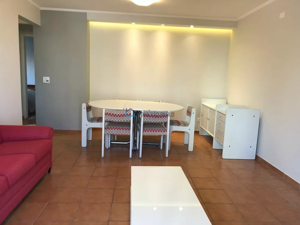 Apartamento à venda com 2 quartos, 72m² - Foto 4