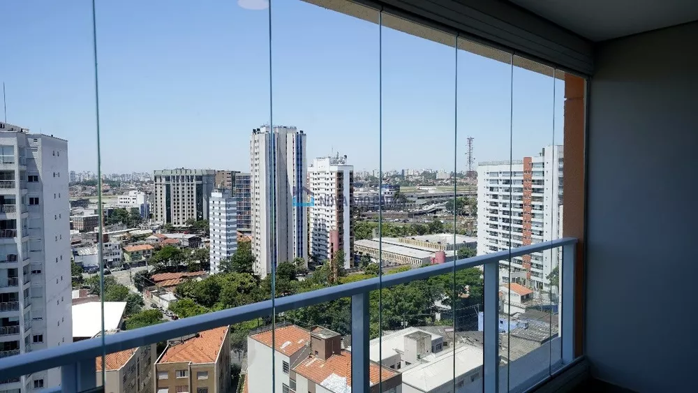 Apartamento à venda com 1 quarto, 42m² - Foto 1