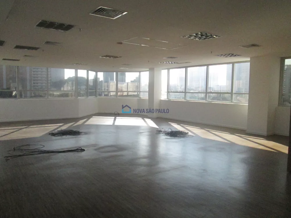 Conjunto Comercial-Sala para alugar, 182m² - Foto 1