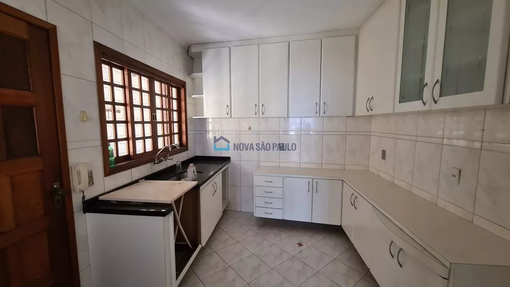 Casa à venda com 3 quartos, 153m² - Foto 7