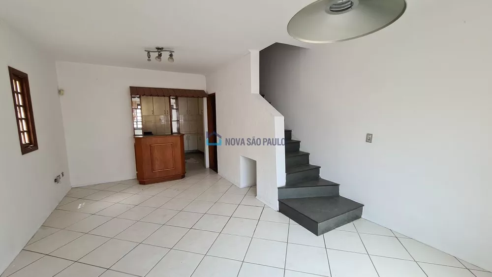 Casa à venda com 3 quartos, 153m² - Foto 3