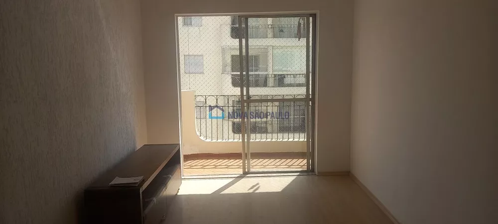 Apartamento à venda com 3 quartos, 66m² - Foto 3