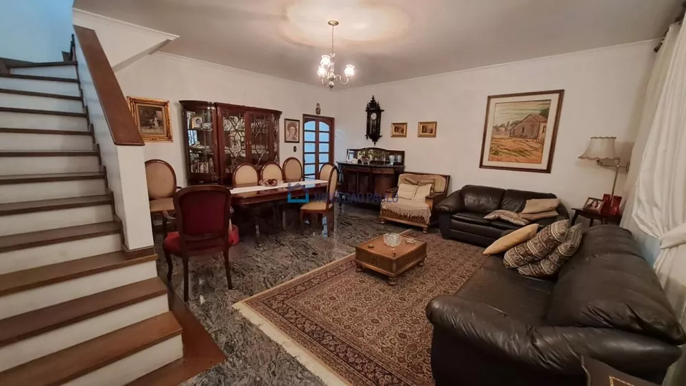 Casa de Vila à venda com 3 quartos, 165m² - Foto 3