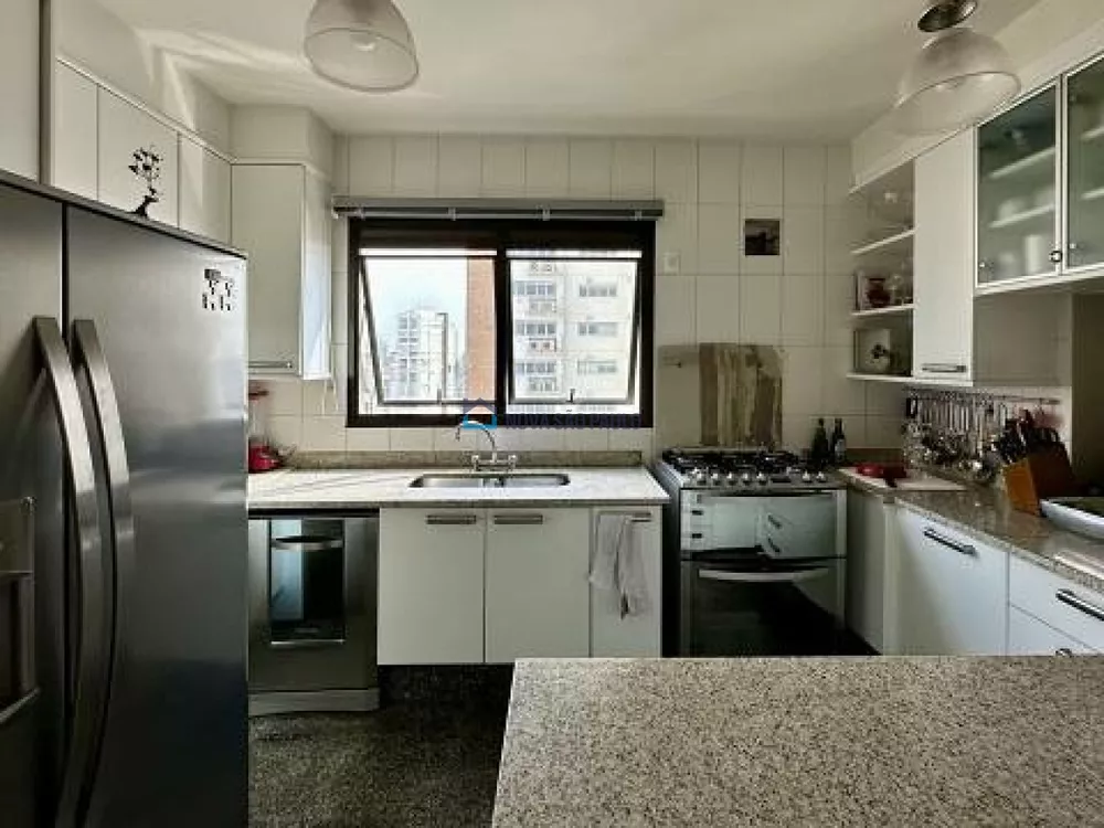 Apartamento à venda com 5 quartos, 374m² - Foto 5